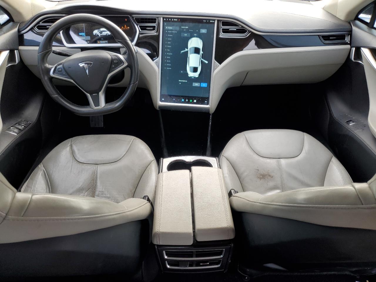 TESLA MODEL S