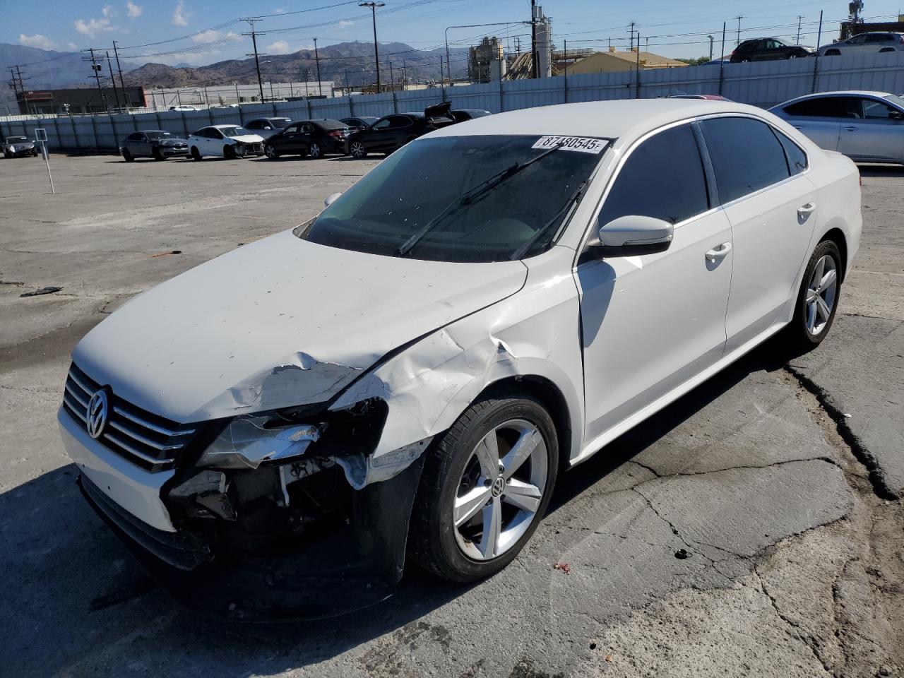 VOLKSWAGEN PASSAT SE