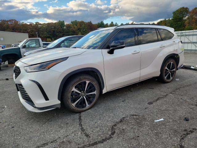 Global Auto Auctions: 2021 TOYOTA HIGHLANDER