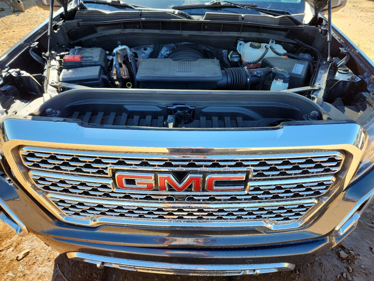 GMC SIERRA K1500 DENALI