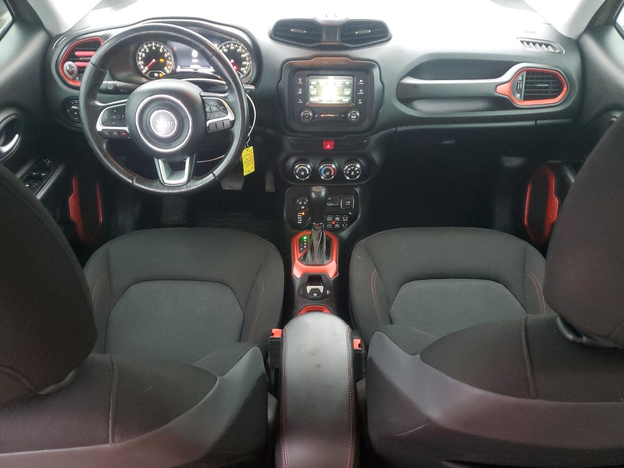 JEEP RENEGADE TRAILHAWK