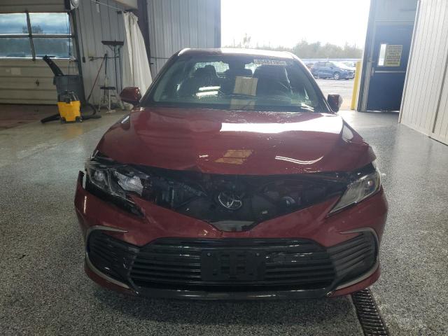2021 TOYOTA CAMRY LE 4T1C11AK3MU515388