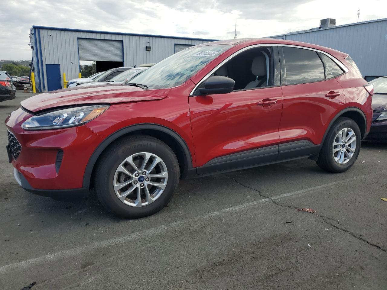 FORD ESCAPE SE
