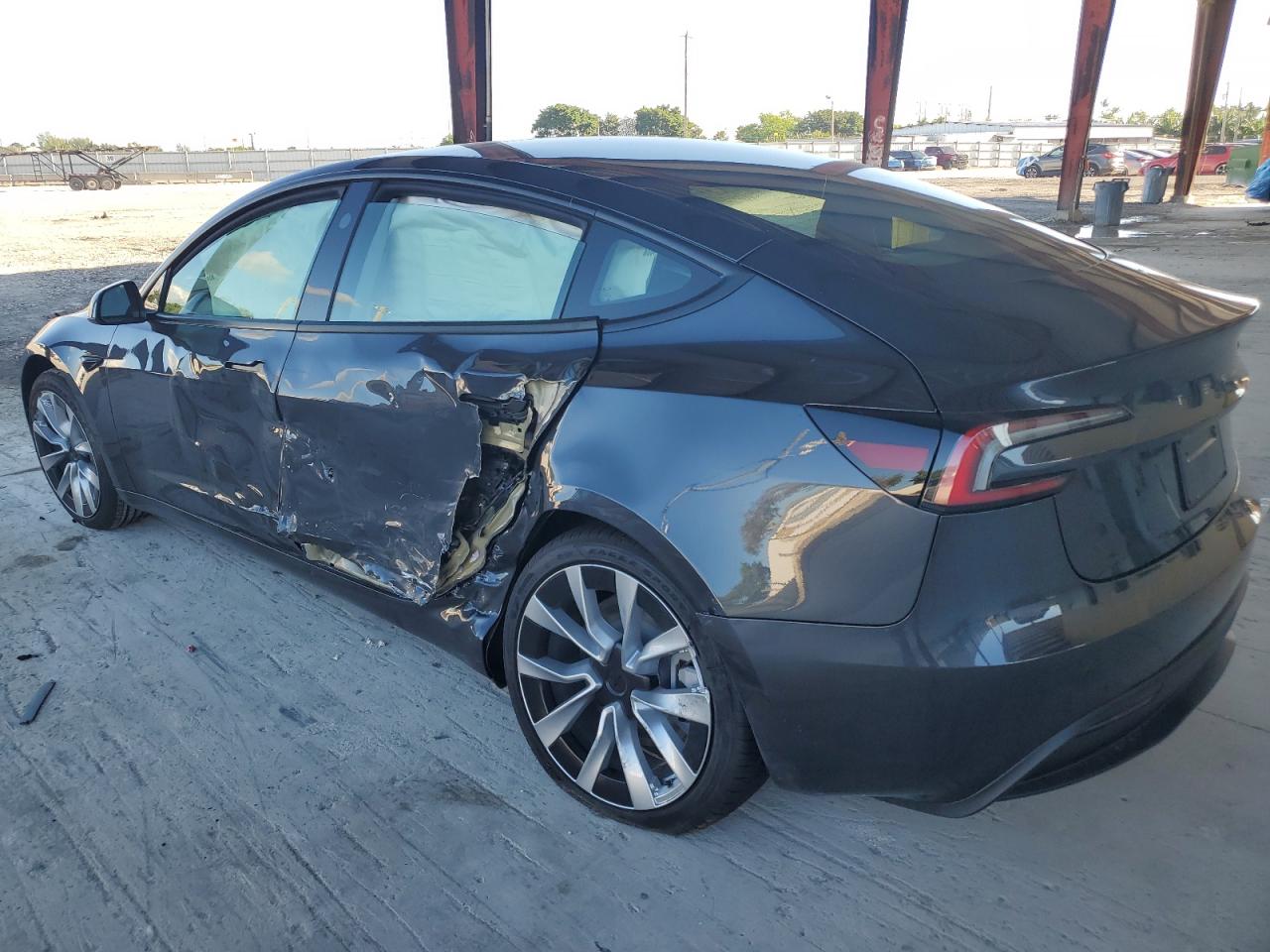 Lot #3302878899 2025 TESLA MODEL 3