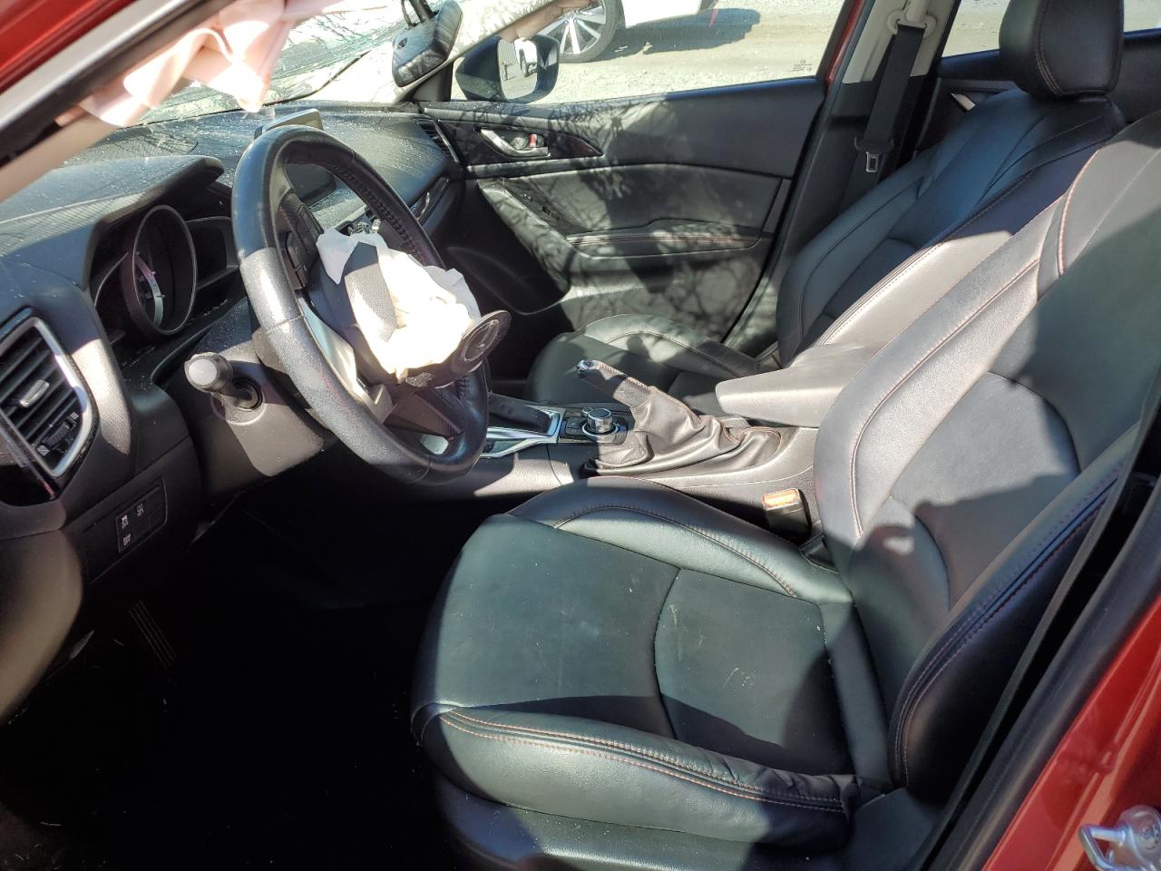 MAZDA 3 GRAND TOURING