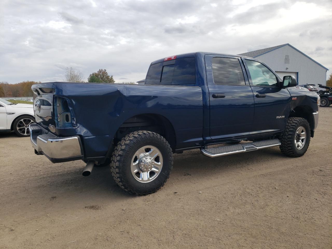 RAM 2500 TRADESMAN