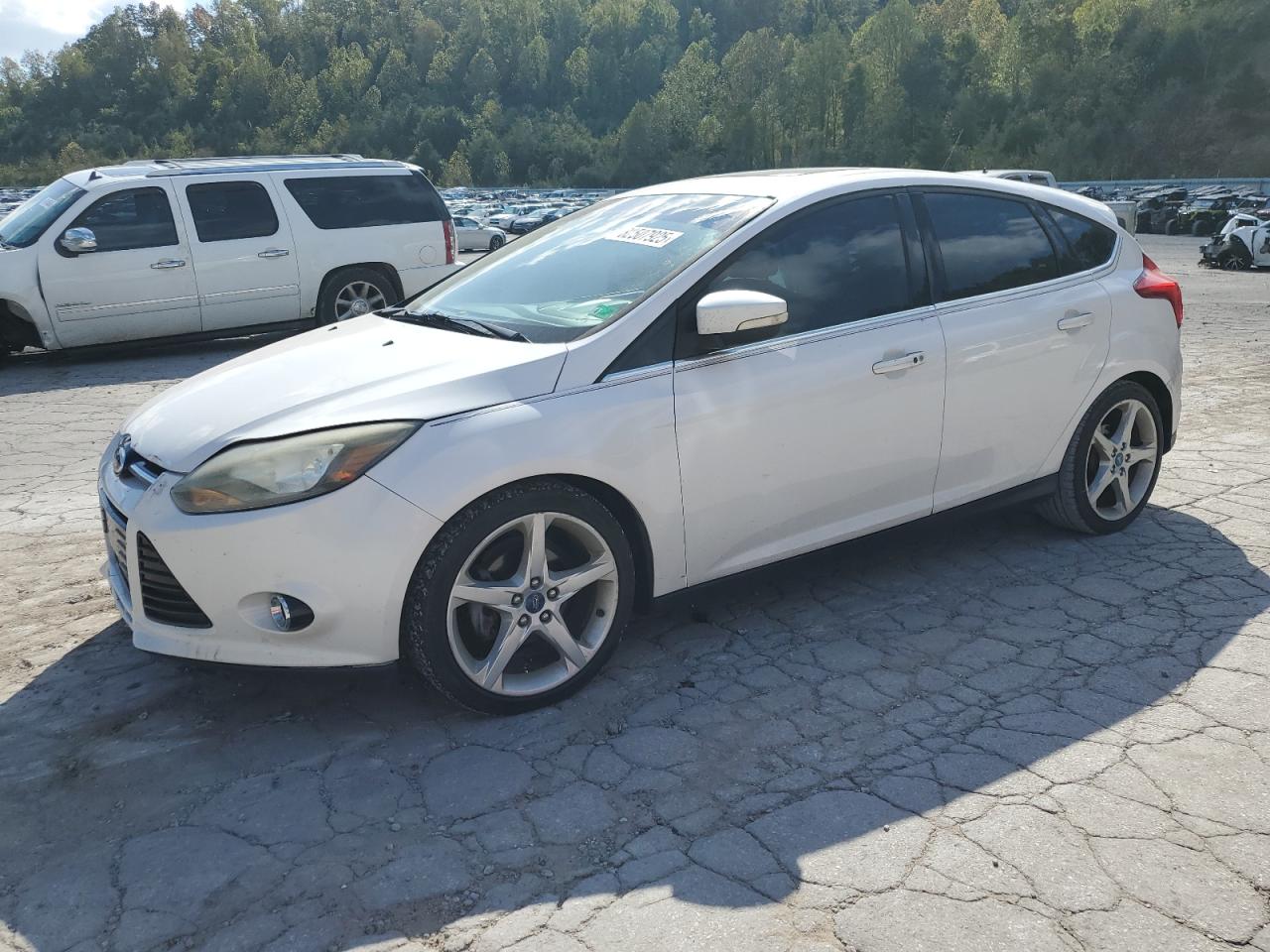 Lot #3297103498 2013 FORD FOCUS TITANIUM