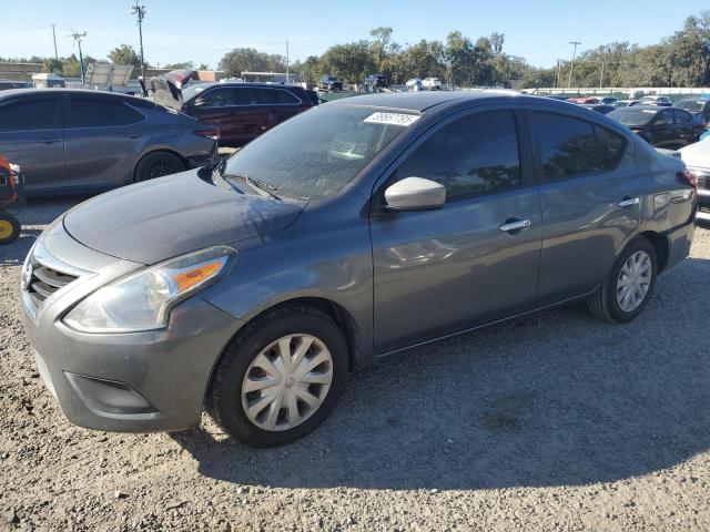 NISSAN VERSA S
