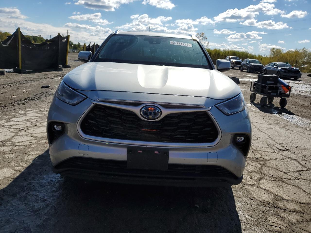 TOYOTA HIGHLANDER HYBRID XLE