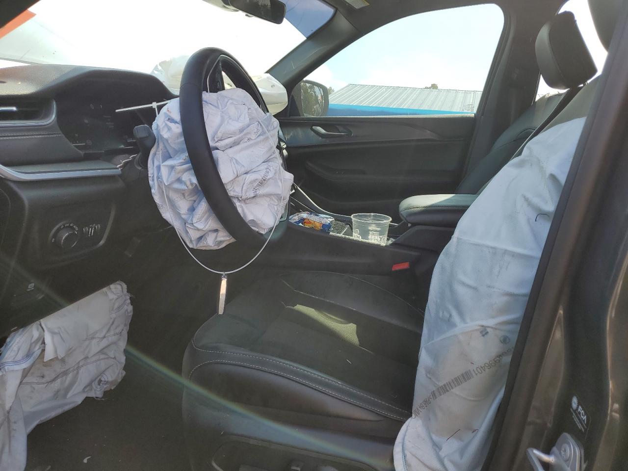 JEEP GRAND CHEROKEE LAREDO