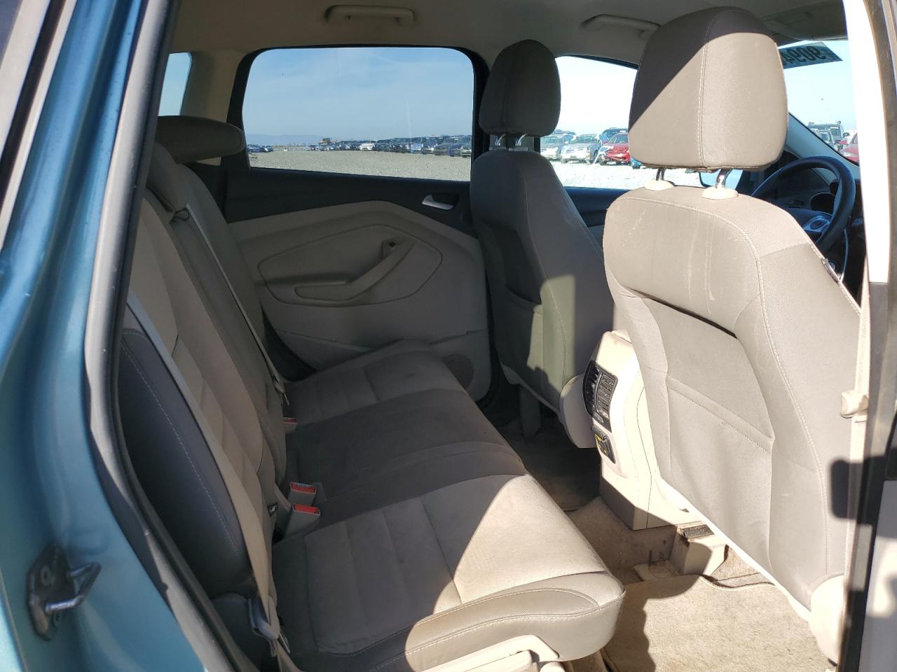 FORD ESCAPE SE