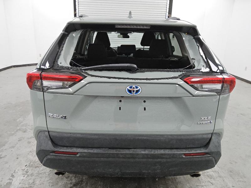2021 TOYOTA RAV4 XLE - 4T3RWRFV3MU028065