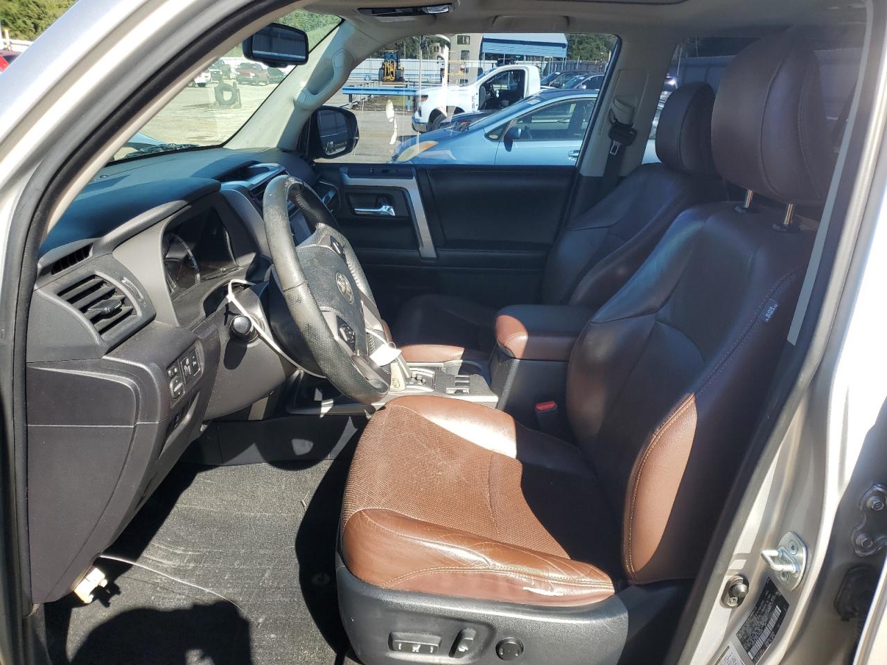 TOYOTA 4RUNNER SR5/SR5 PREMIUM