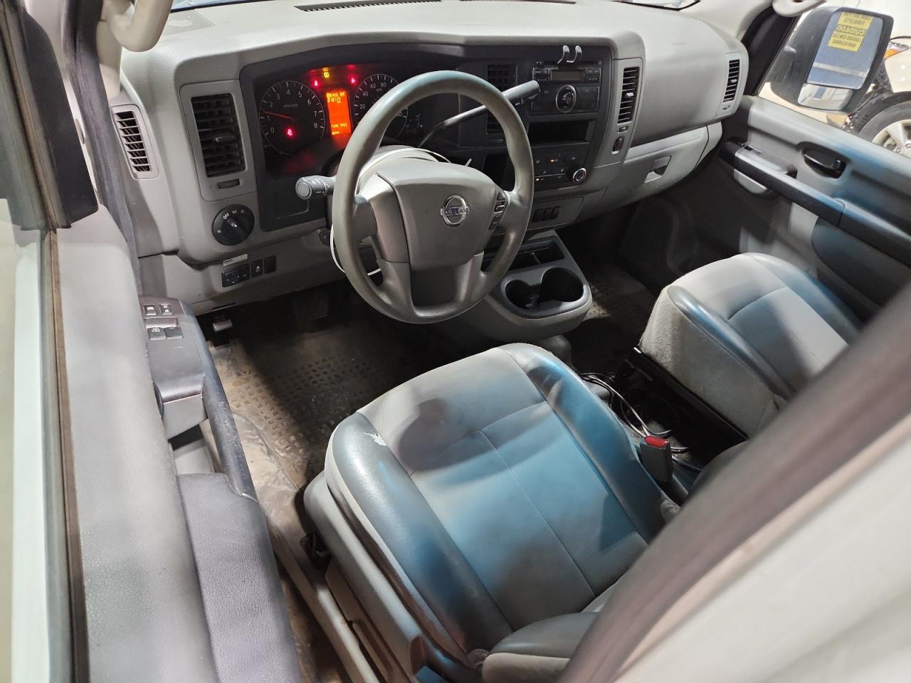 NISSAN NV2500 2500