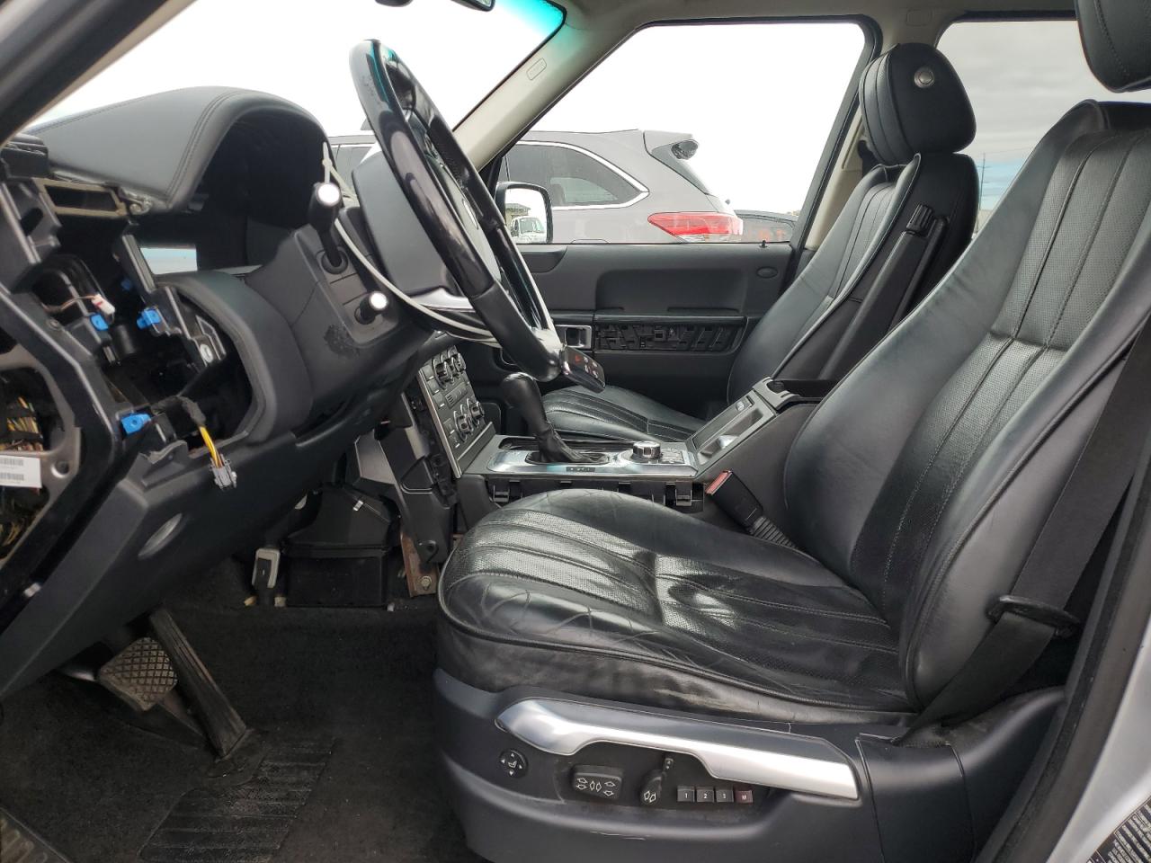 LAND ROVER RANGE ROVER HSE LUXURY