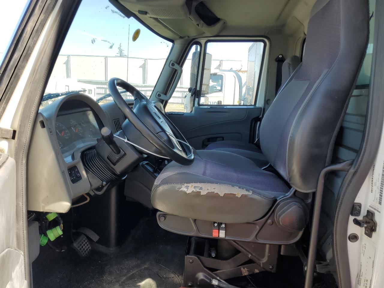 Lot #3268369799 2019 INTL 4000 4300