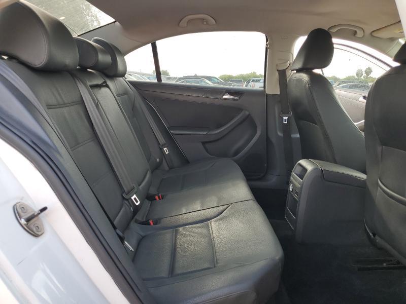 2011 VOLKSWAGEN JETTA SE #3275769531