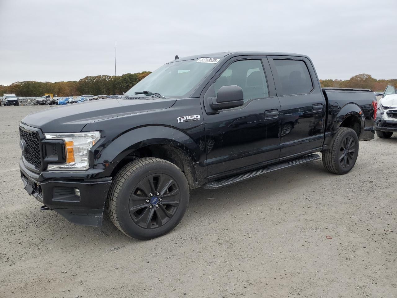 FORD F-150 SUPERCREW