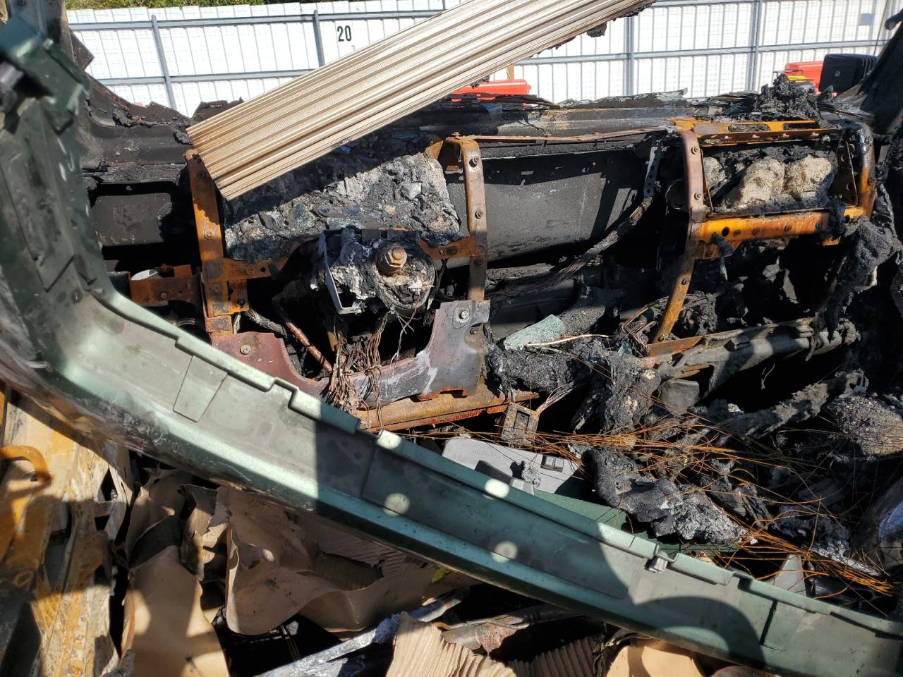 Lot #3301933413 1997 JEEP WRANGLER /