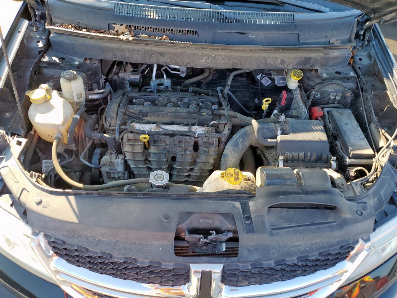 Lot #3302741002 2015 DODGE JOURNEY SE