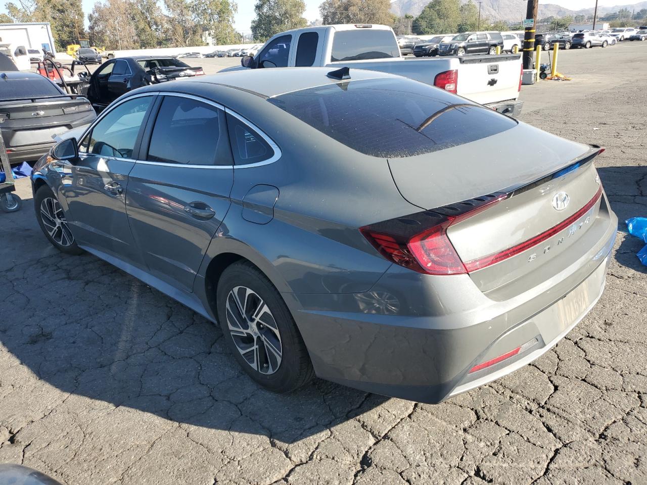 HYUNDAI SONATA HYBRID