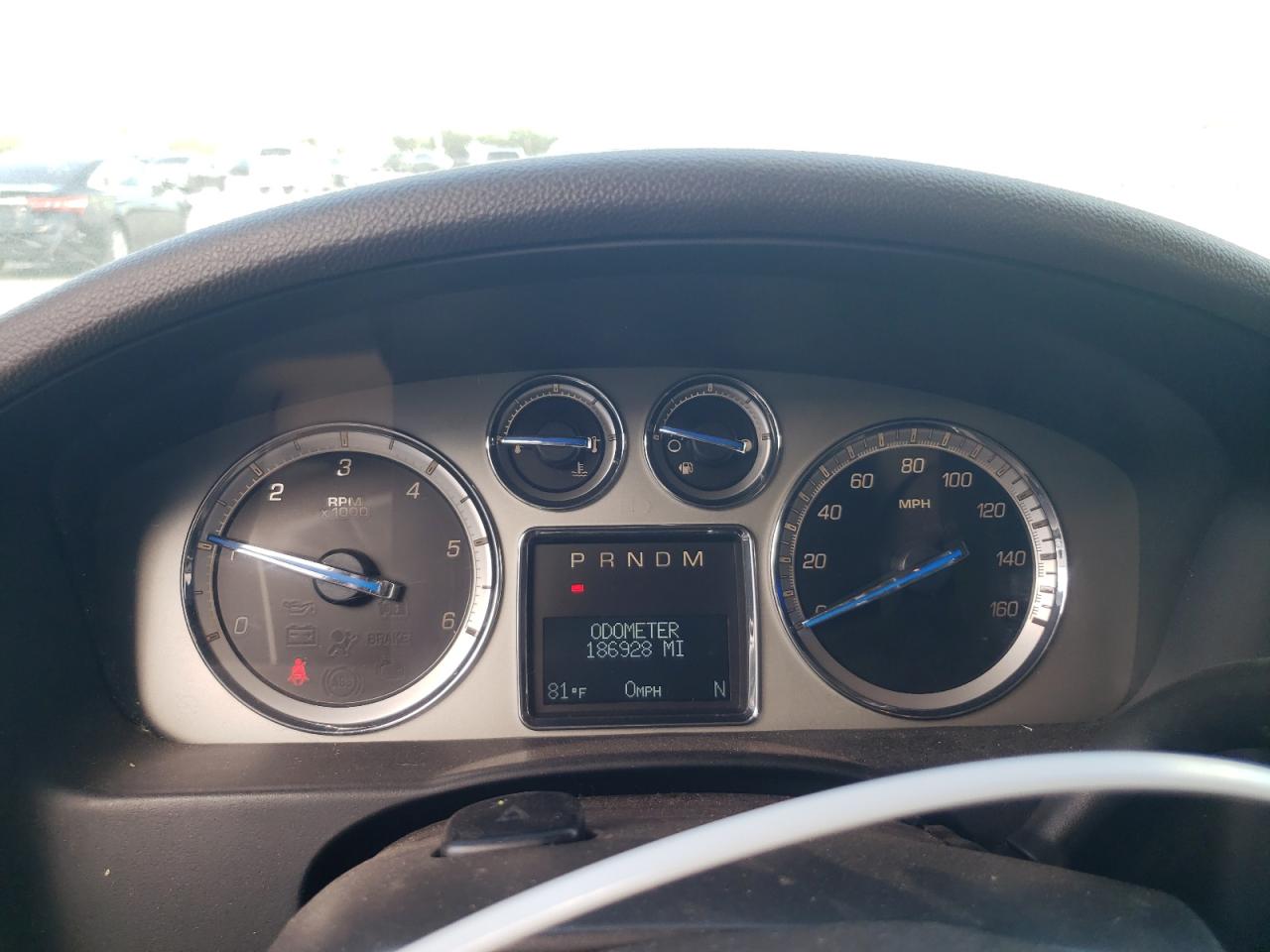 CADILLAC ESCALADE ESV PREMIUM