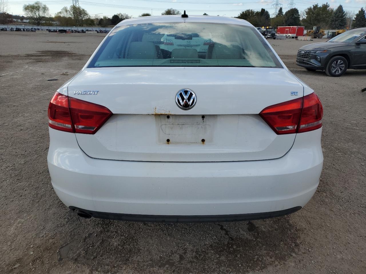 VOLKSWAGEN PASSAT SE