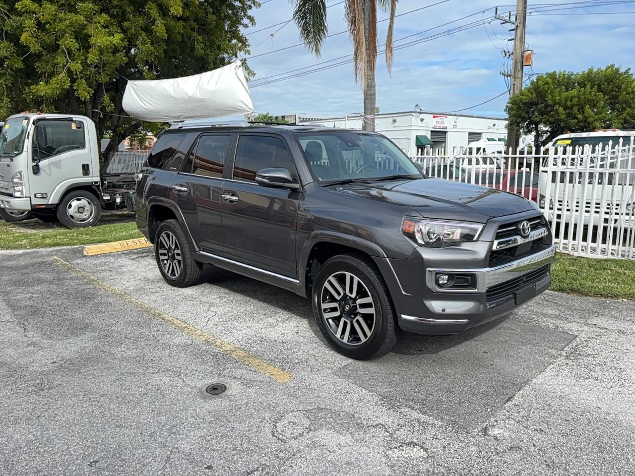 TOYOTA 4RUNNER LIMITED