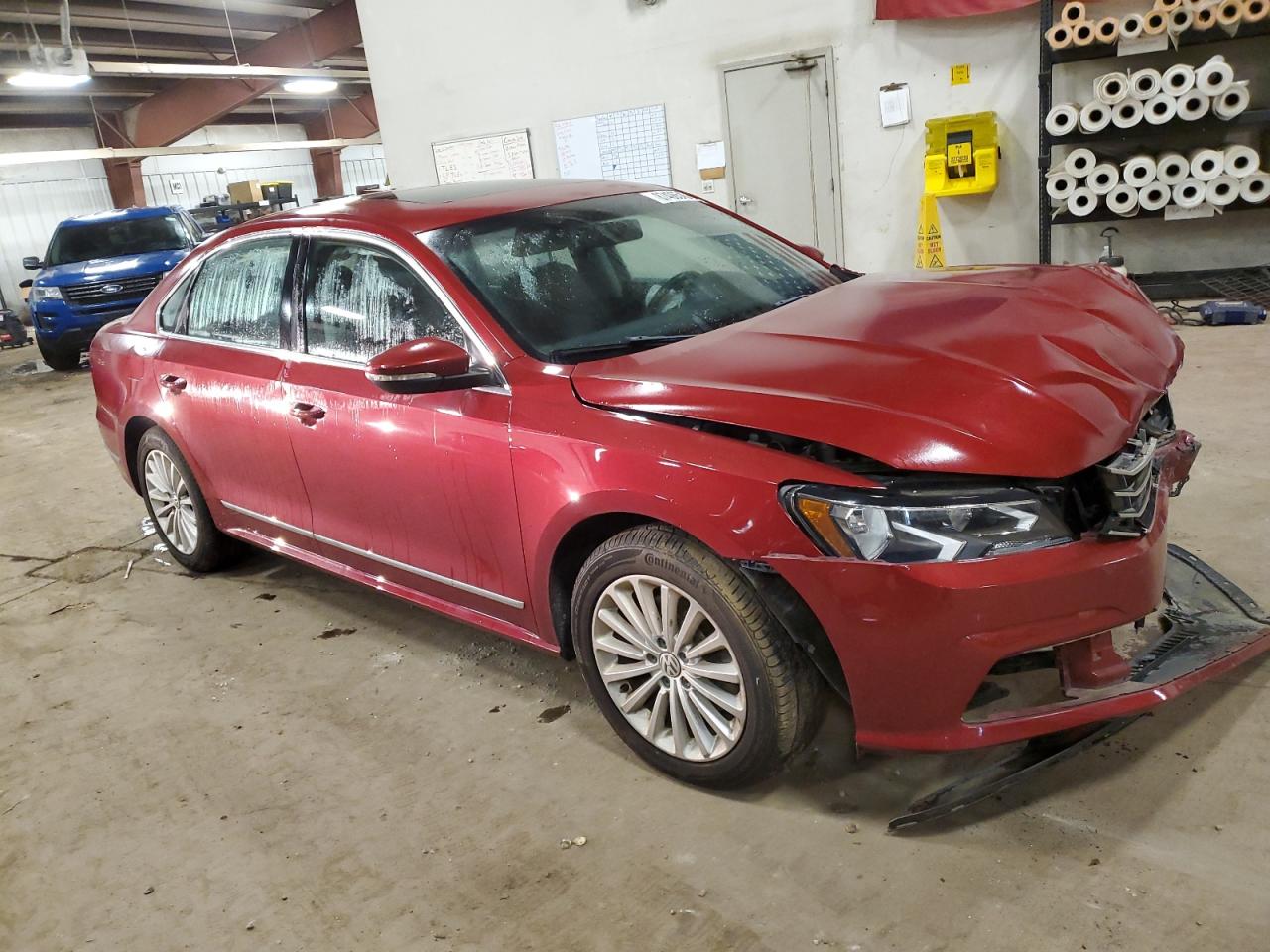 VOLKSWAGEN PASSAT SE