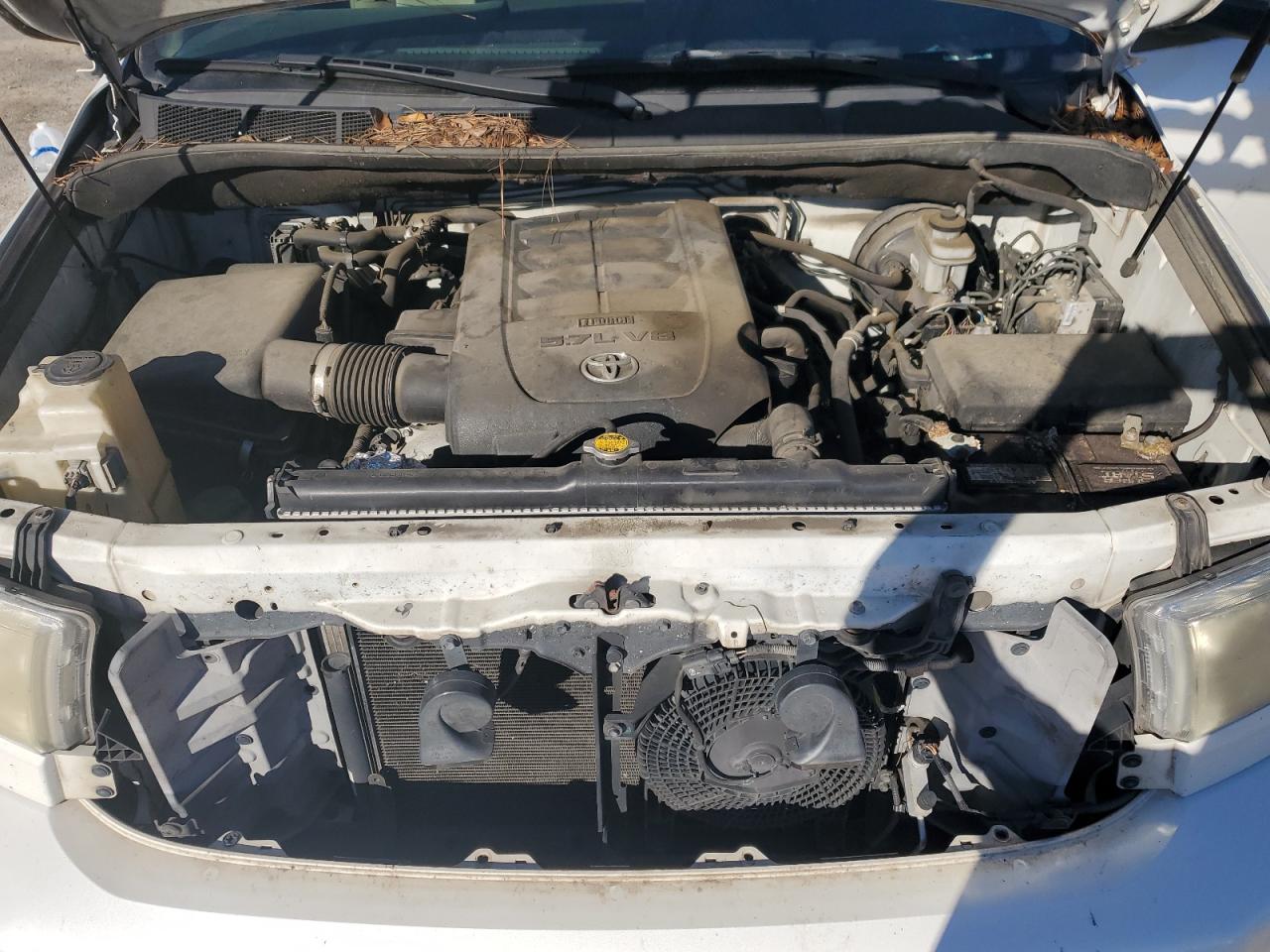 TOYOTA SEQUOIA PLATINUM