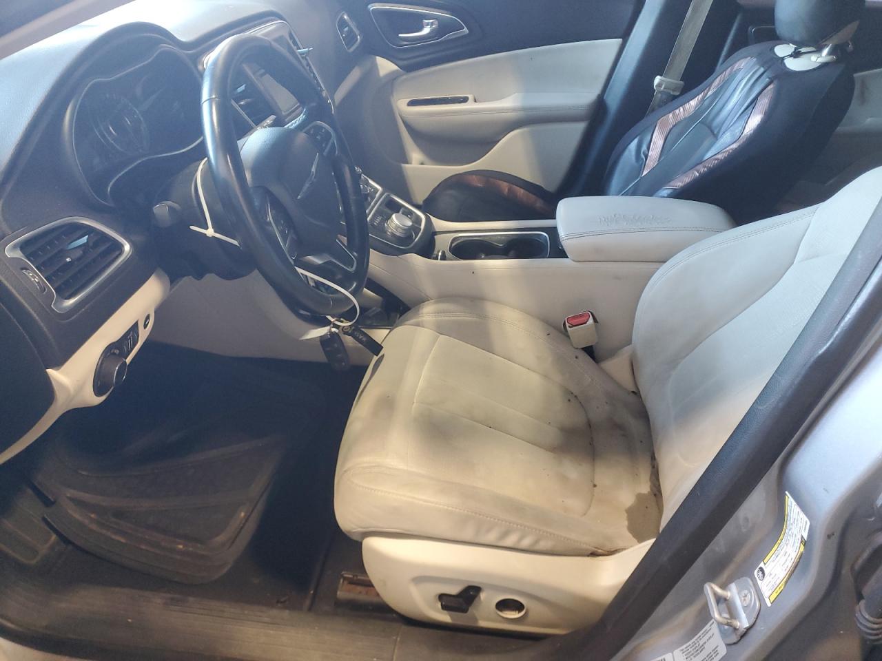 CHRYSLER 200 LIMITED