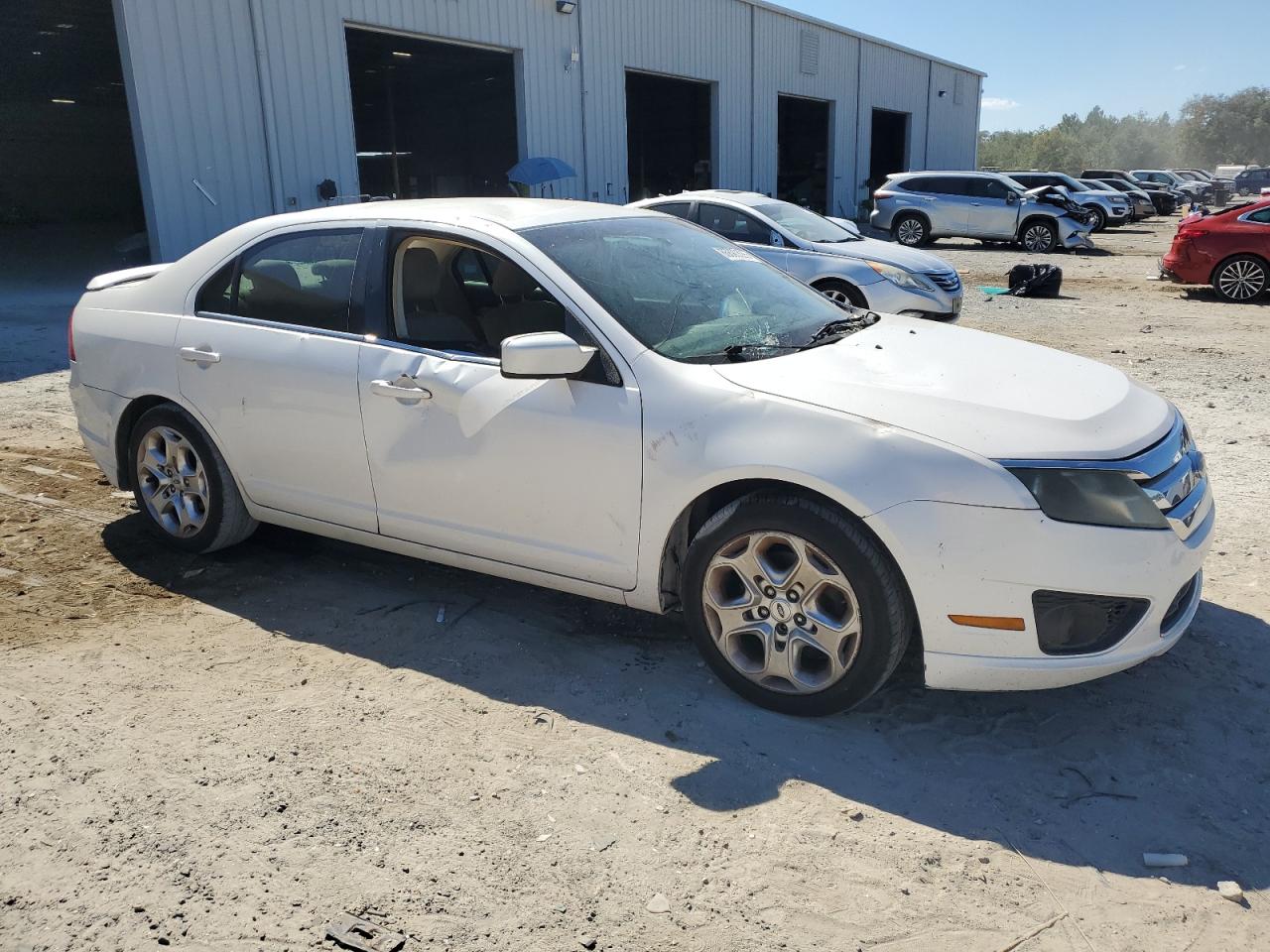 FORD FUSION SE