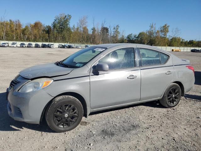 NISSAN VERSA S