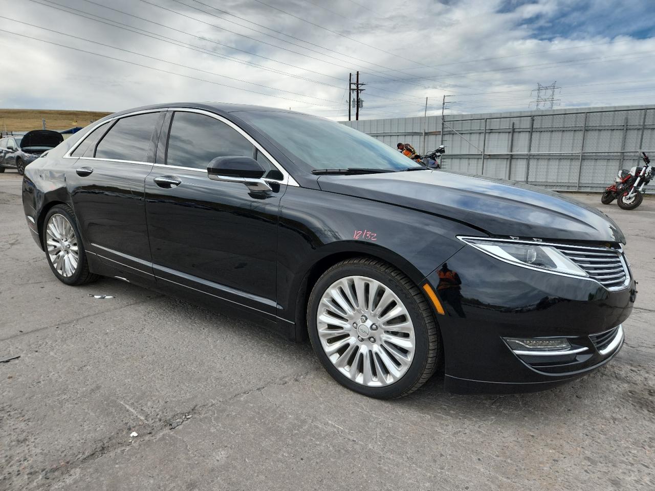 LINCOLN MKZ
