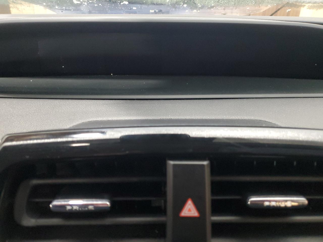 TOYOTA PRIUS PRIME LE