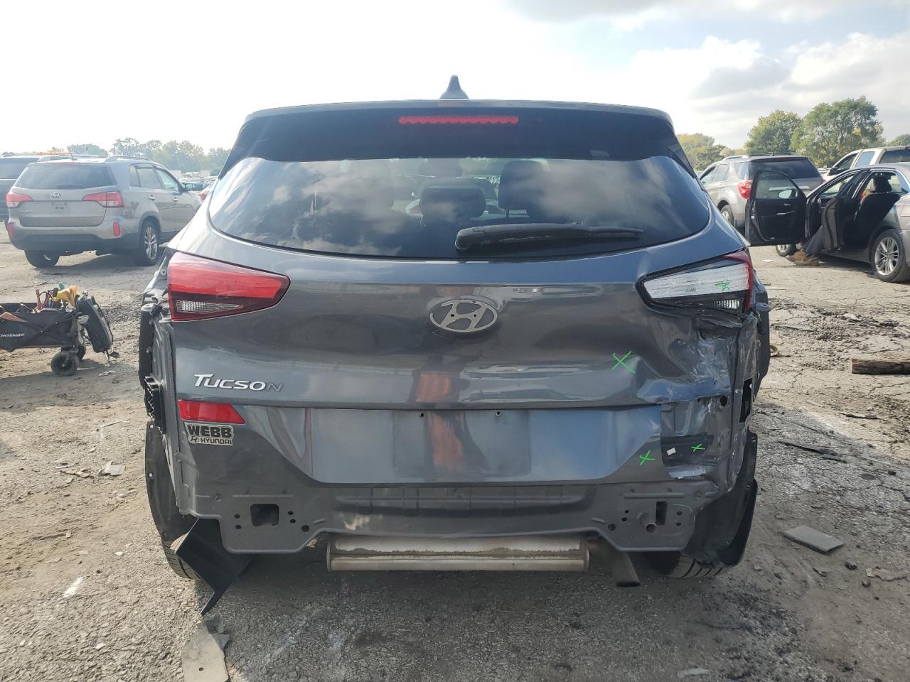 HYUNDAI TUCSON SE