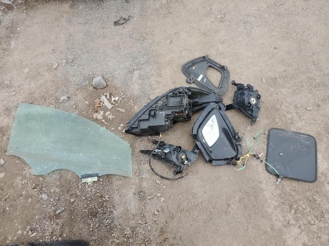 2018 KIA SORENTO SX 5XYPKDA52JG377483