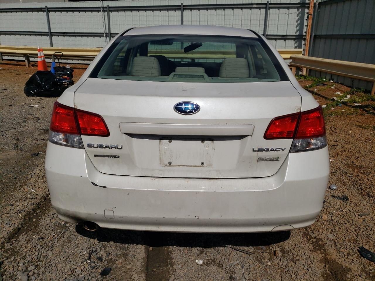SUBARU LEGACY 2.5I PREMIUM