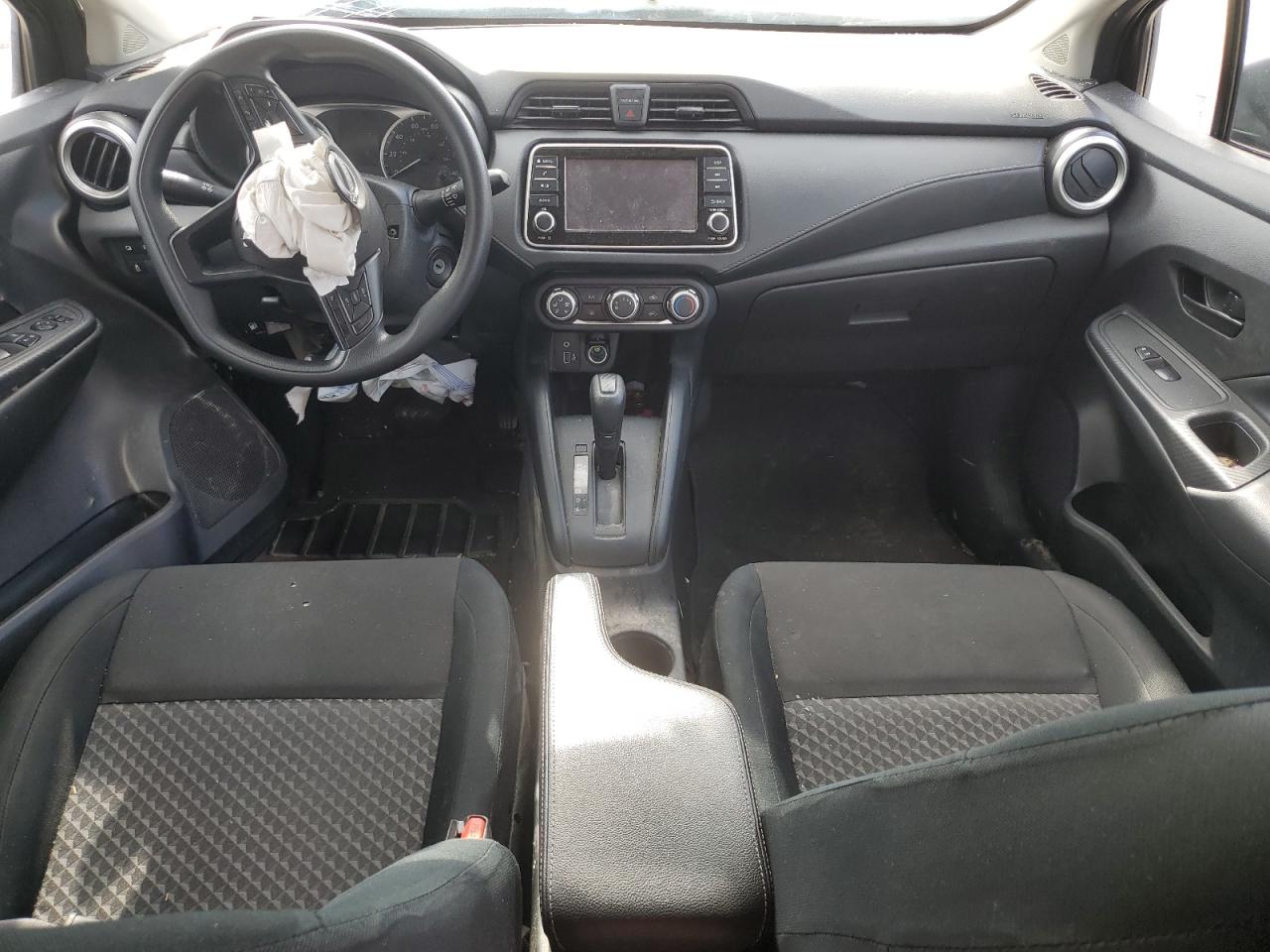 NISSAN VERSA S