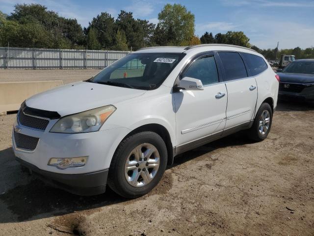 Global Auto Auctions: 2009 CHEVROLET TRAVERSE L