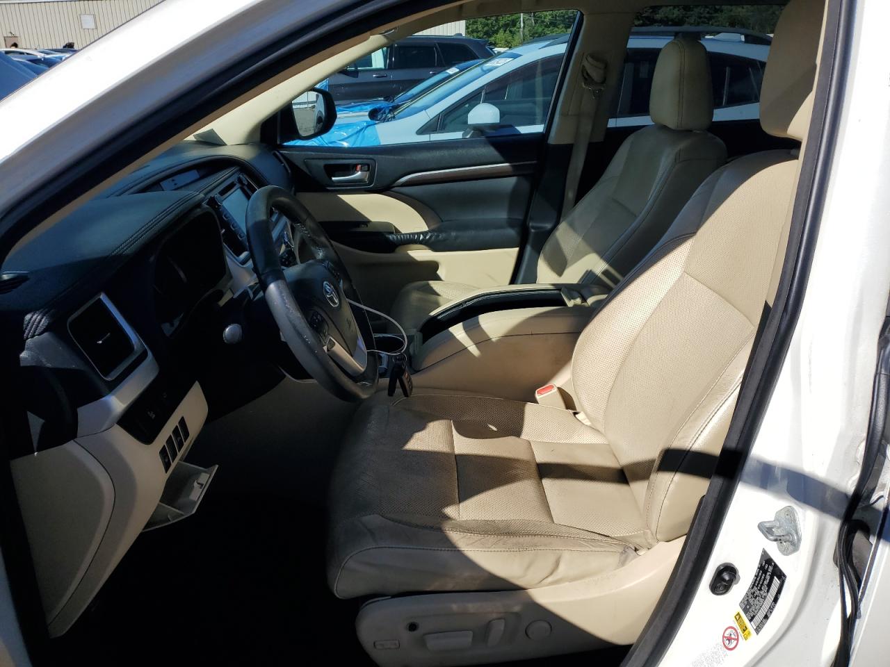 TOYOTA HIGHLANDER LIMITED