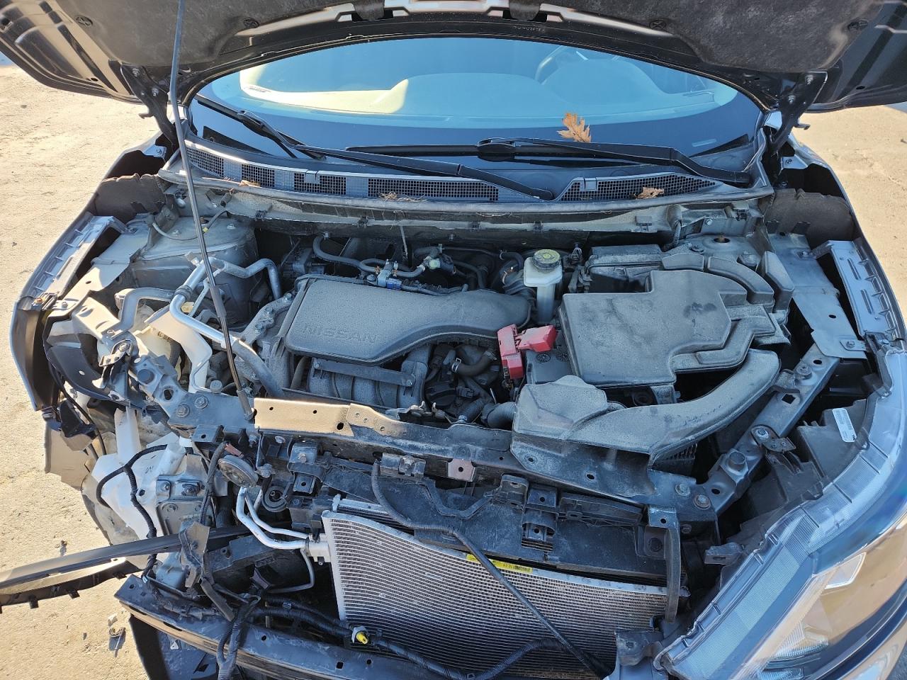 NISSAN ROGUE SPORT S