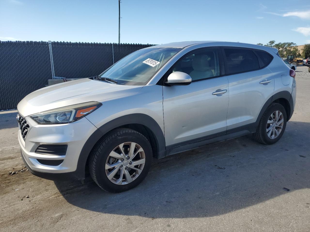 HYUNDAI TUCSON SE