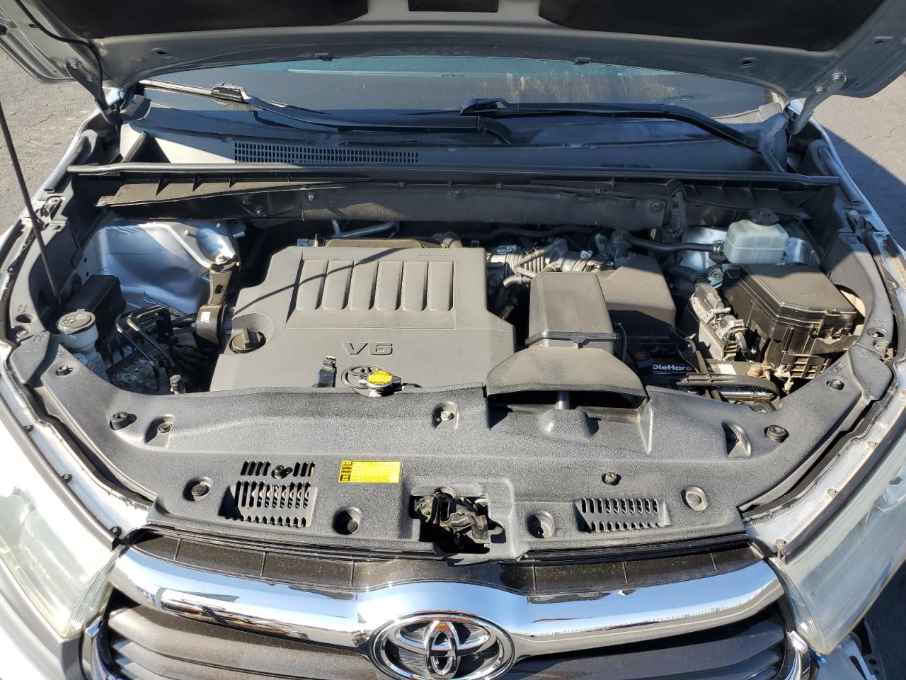 TOYOTA HIGHLANDER XLE