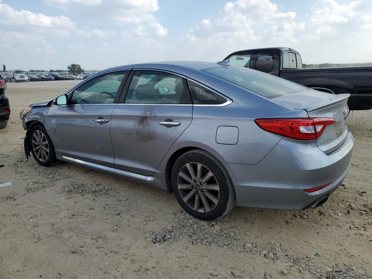 HYUNDAI SONATA SPORT