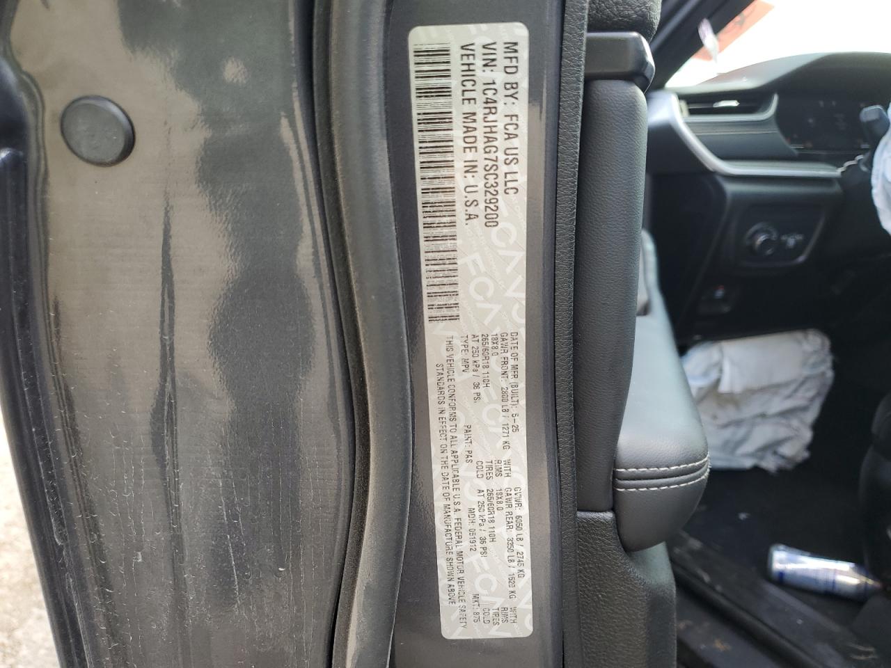 JEEP GRAND CHEROKEE LAREDO