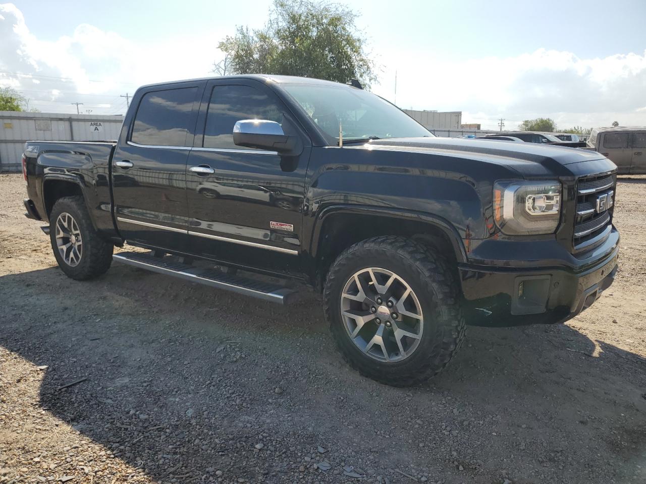 GMC SIERRA K1500 SLT