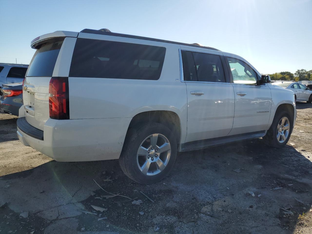 CHEVROLET SUBURBAN K1500 LT