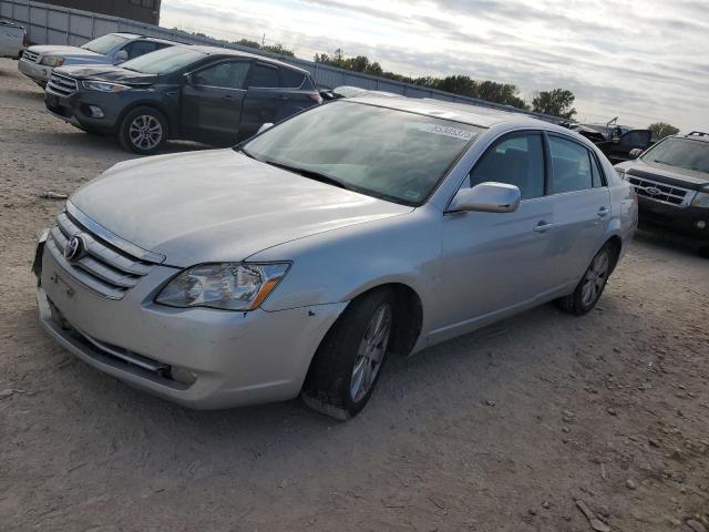 TOYOTA AVALON XL