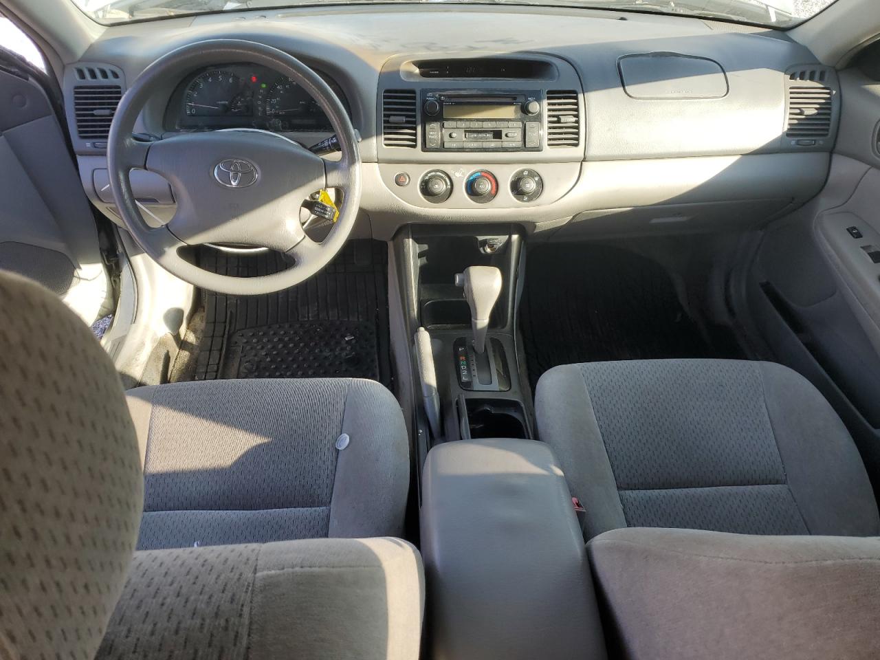 Lot #3285126395 2003 TOYOTA CAMRY LE